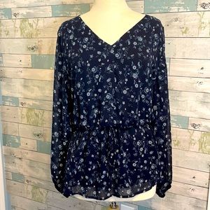 Navy blue floral top size 24W EUC